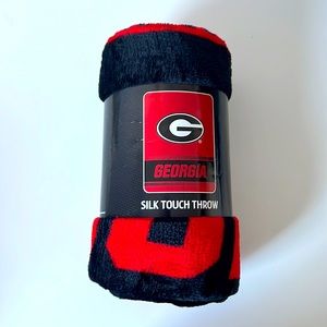 UGA throw blanket